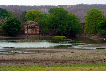 raj-bagh